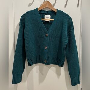 NWOT never worn abercrombie cropped chenille cardigan sweater forest green XXS